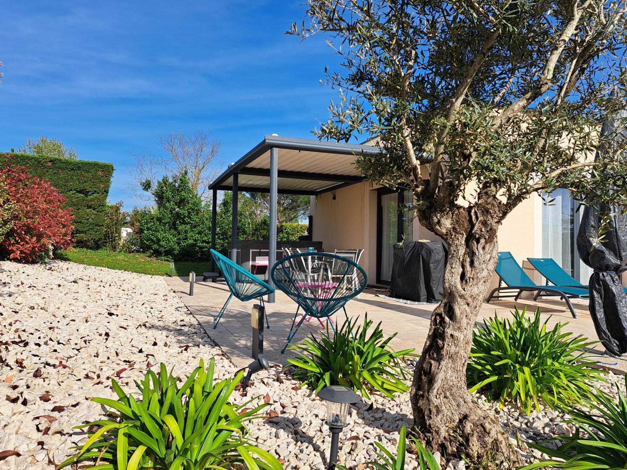 Villa Drome Jacuzzi La Maison D'A Cote Chatuzange-le-Goubet Extérieur photo